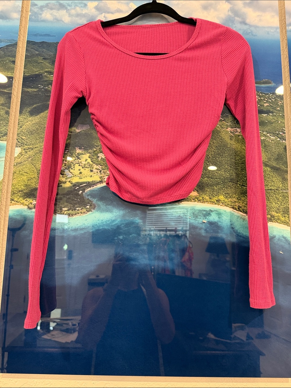 ALO Ribbed Long-Sleeve Crop Top - Fuschia